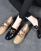 In the autumn, a stylish foreign -style small single shoes round head thick heel cow leather shoes buckle women's shoes