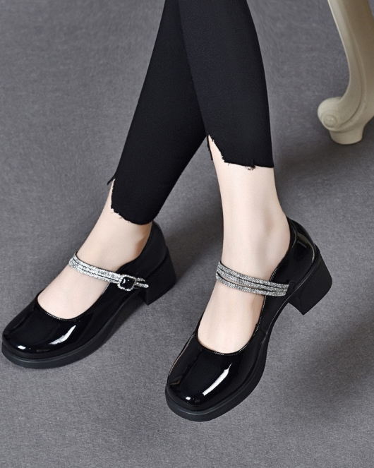 Round head buckle small leather shoes female British college wind thick heel rhinestone Mary Zhen shoes cowhide female high heels