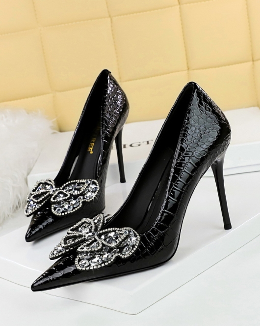 Retro Wind Banquet High Heel High Heel Pacific Skill Diamond Diamond Bow Single Single Shoes Female Woman