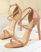 Wind Fashion Banquet Women's Shoes Ultra -heels Fine Land Pacific Cross -Betlated Sexy Night Shooting Sandals