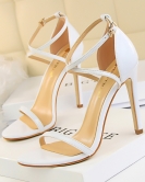 Wind Fashion Banquet Women's Shoes Ultra -heels Fine Land Pacific Cross -Betlated Sexy Night Shooting Sandals