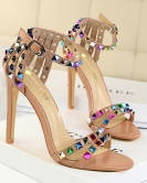 Wind style Women's shoes fine heels, high heels, open -toe characters with hollow color rivet sandals