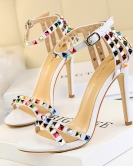 Wind style Women's shoes fine heels, high heels, open -toe characters with hollow color rivet sandals