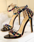 Wind style Women's shoes fine heels, high heels, open -toe characters with hollow color rivet sandals