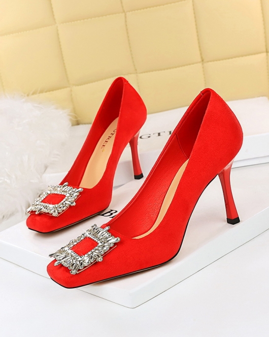 Banquet high -heeled shoes Women's shoes ultra -high heels of velvet metal rhinestone buckle single shoes