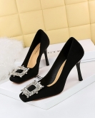 Banquet high -heeled shoes Women's shoes ultra -high heels of velvet metal rhinestone buckle single shoes