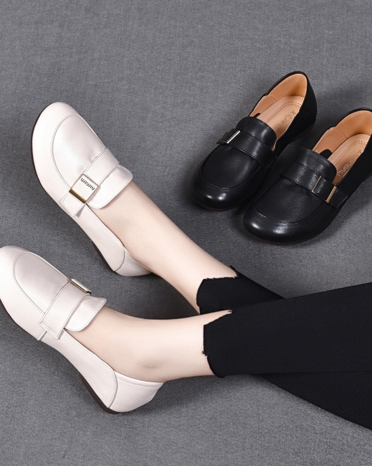 Round head flat shoes Female spring head layer cowhide soft bottom soft face small single shoes buckle bean shoes