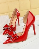 Wind Fashion Banquet Women's Shoes high heels, high -heeled patent leather side empty rhinestone bowls single shoes