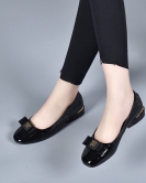 Round head flat single shoes women's shoes spring bow light mouth shoes beef patent leather lazy shoes