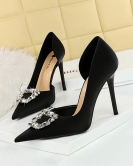 Banquet high -heeled shoe fine heel super high heel pointed pointed pointed pointed cutout metal rhinestone buckle winding single shoes