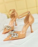 Banquet Women's Shoes Pacific High -Hee Qiankou Empty Diamond Powder Bow with a word with sandals