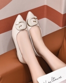 Autumn and winter comfortable cowhide leather shallow pointed pointed pointed head low heel round buckle single shoes flat bottom work shoes women's leather shoes