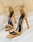 Wind summer fashion, simple fine heels with high heels with high heels sexy nightclub sandals women's shoes