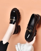 Thick bottom small leather shoes spring and summer round head metal buckle avocado cake bottom set foot shoes women's single shoes