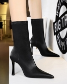 Retro style Fashion sexy shows thin banquet short boots ultra -high -heeled pointed winter women's boots and short boots