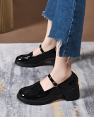 Doll shoes female spring and summer round head, buckle cow patent leather thick bottom thick heel retro student shoes