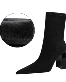 Wind sexy nightclub is thin and thick heel high -heeled velvet pointed pointed pointed in winter short boots women boots