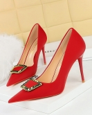 Fashion banquet high -heeled shoe fine heel high heel pointed pointed metal buckle decoration single shoes women's shoes